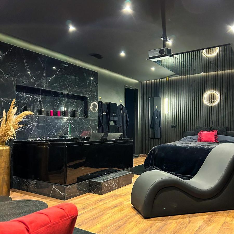 Blackroom Suite De Luxe 50 Nuances De Grey Le Havre Exterior photo