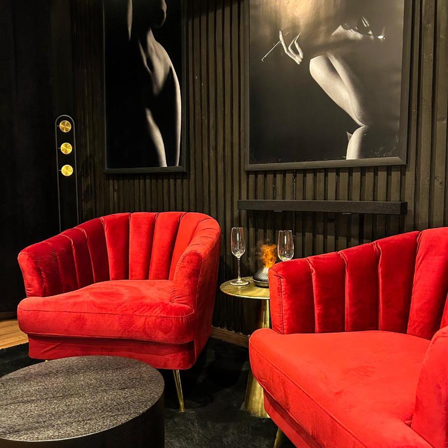 Blackroom Suite De Luxe 50 Nuances De Grey Le Havre Exterior photo