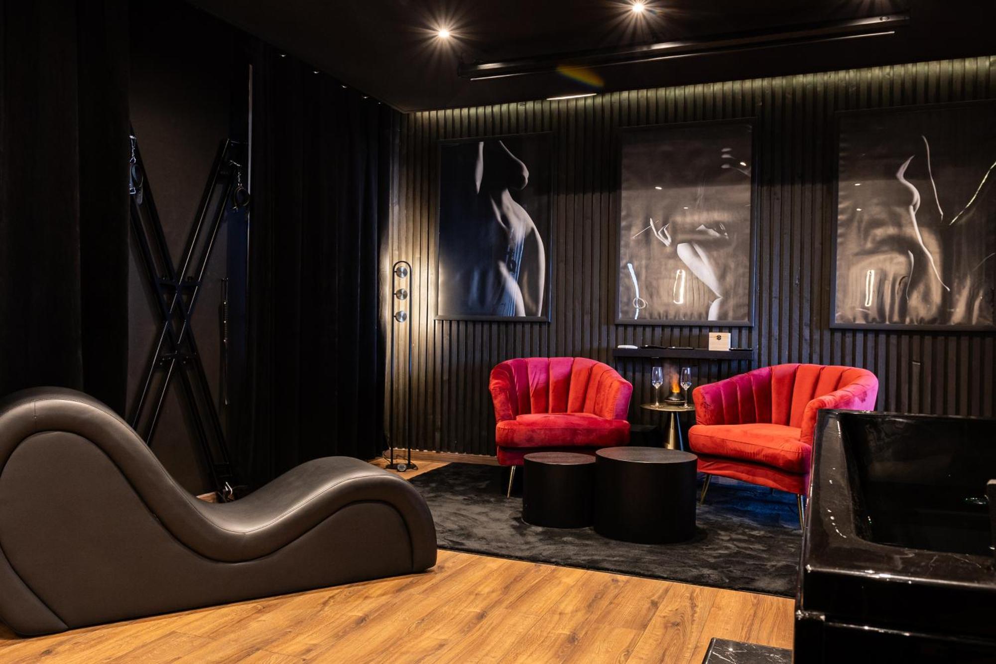 Blackroom Suite De Luxe 50 Nuances De Grey Le Havre Exterior photo